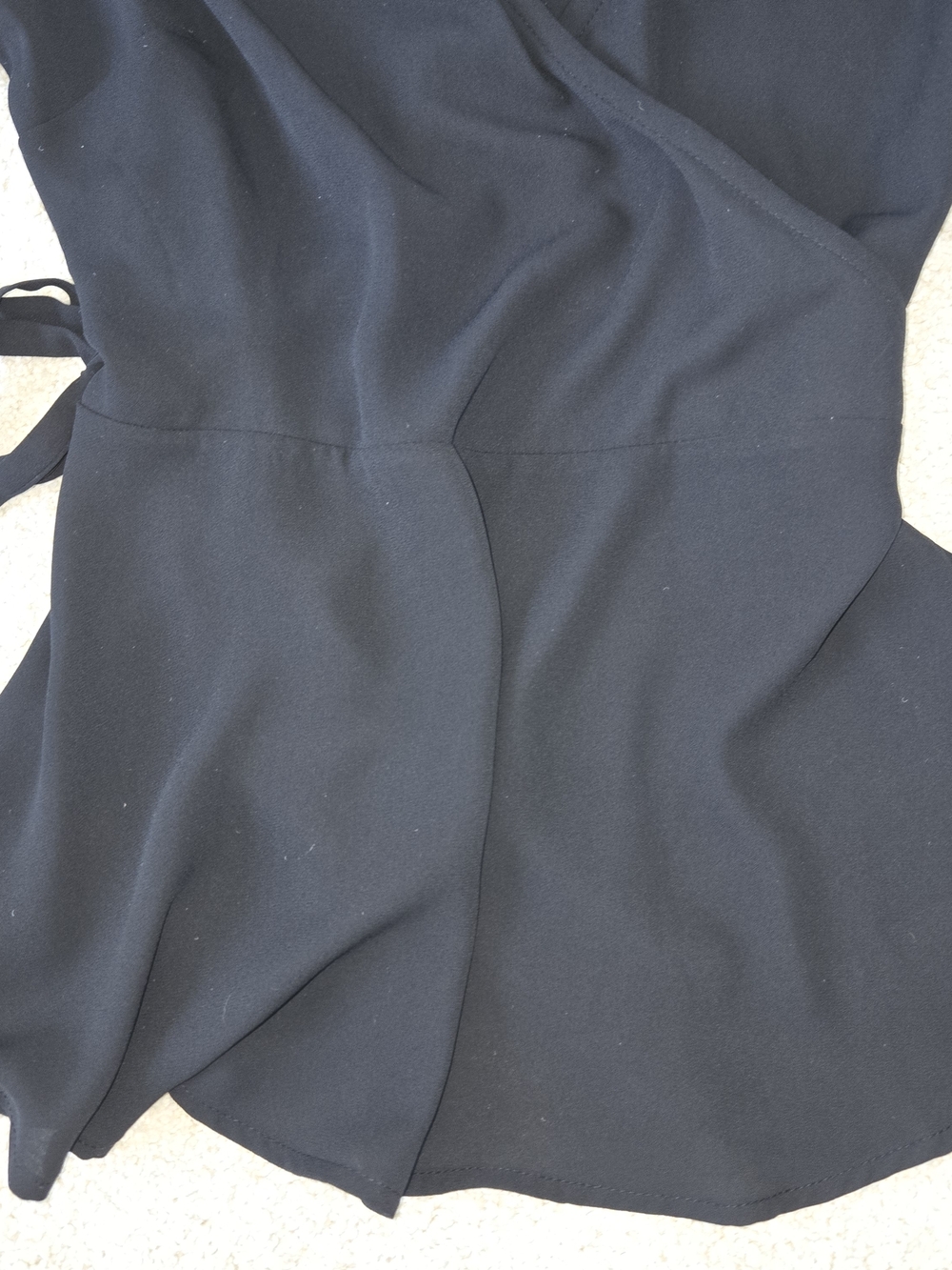 Leith- Black Women's Flowy Wrap Top, Open Shoulder Size S - Picture 7 of 7